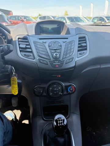 Ford Fiesta image 3