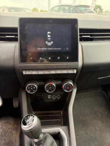 Renault Clio image 1