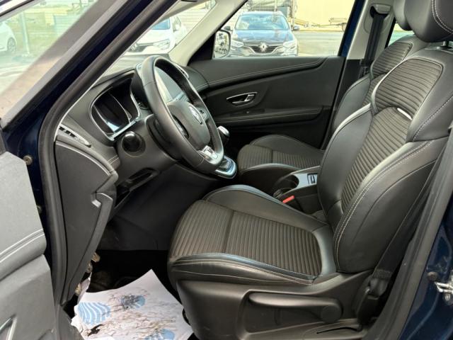 Renault Scénic image 2