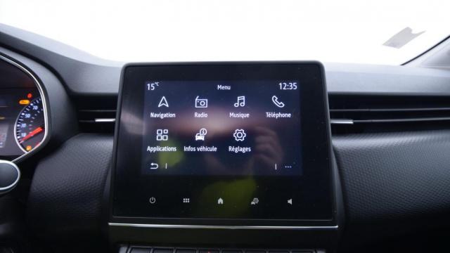 Renault Clio image 6