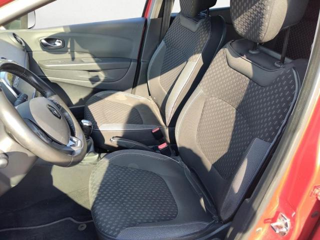 Renault Captur image 6