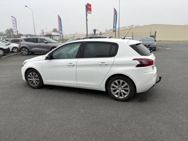 Peugeot 308 image 5