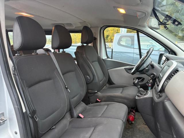 Renault Trafic image 7