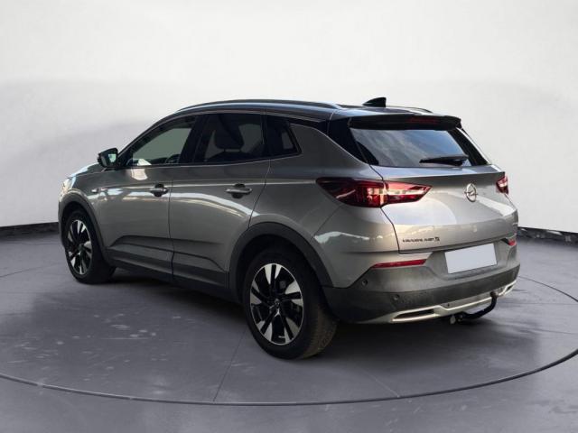 Opel Grandland X image 1