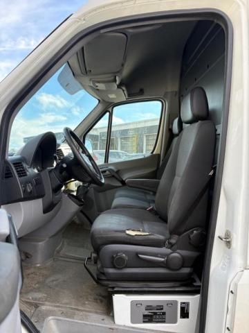 Volkswagen Crafter image 3