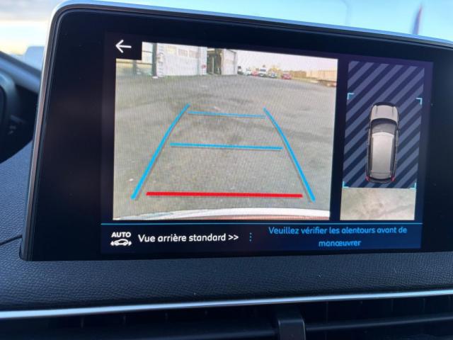 Peugeot 3008 image 8