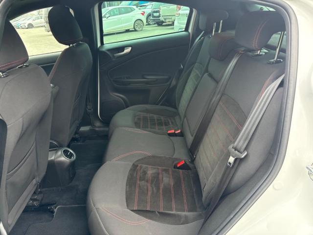 Alfa Romeo Giulietta image 8