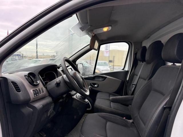 Renault Trafic image 7