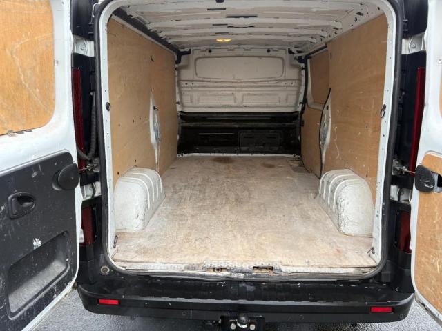 Renault Trafic image 4