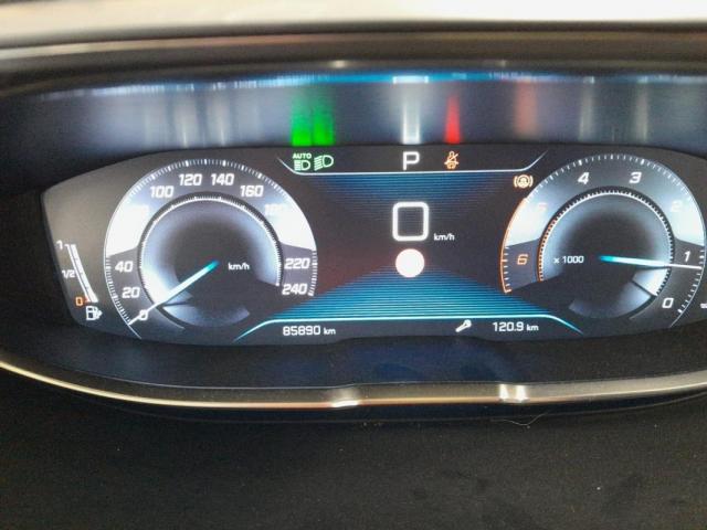 Peugeot 5008 image 4