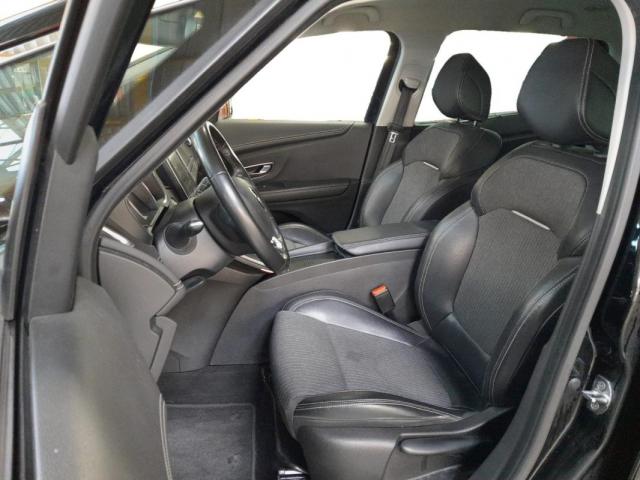 Renault Grand Scénic image 3