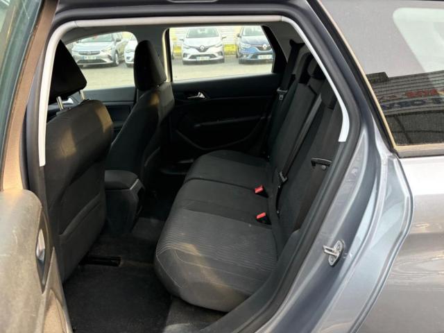 Peugeot 308 image 5