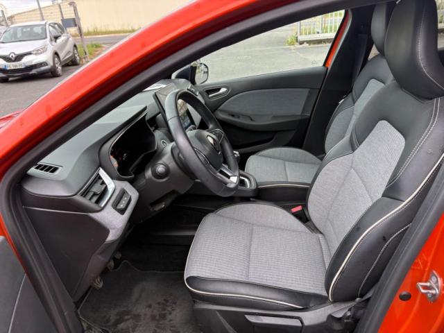 Renault Clio image 2