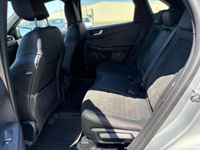 Ford Kuga image 7