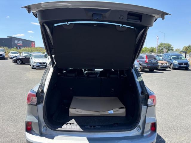 Ford Kuga image 4