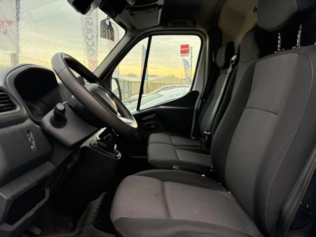 Renault Master image 4