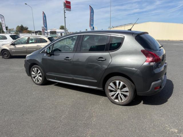 Peugeot 3008 image 1