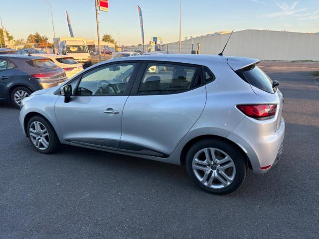 Renault Clio image 8