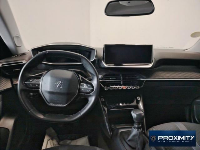 Peugeot 2008 image 8