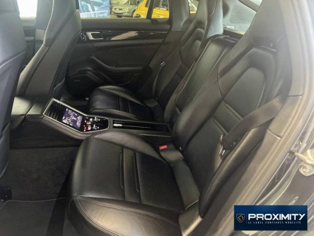 Porsche Panamera image 3