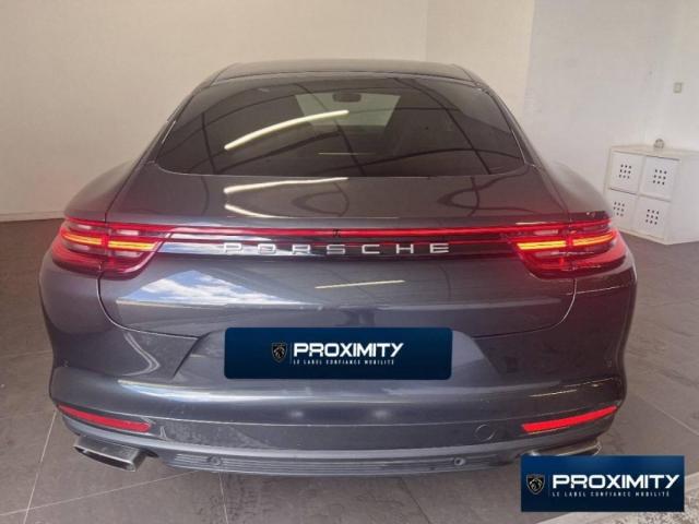 Porsche Panamera image 8