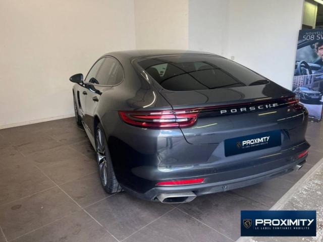 Porsche Panamera image 9