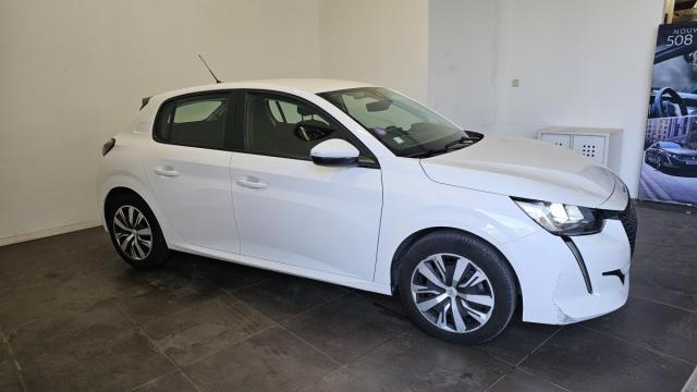 Peugeot 208 image 1