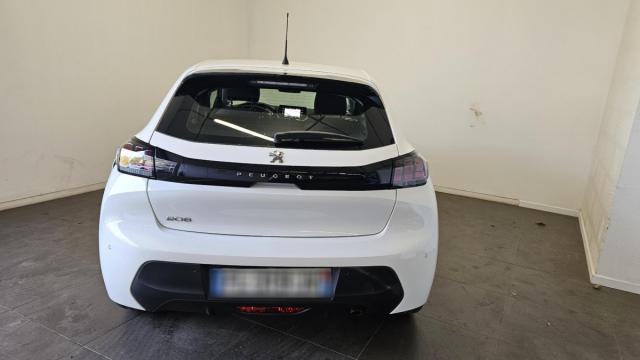 Peugeot 208 image 4