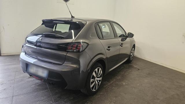 Peugeot 208 image 6