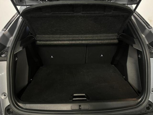 Peugeot 2008 image 7