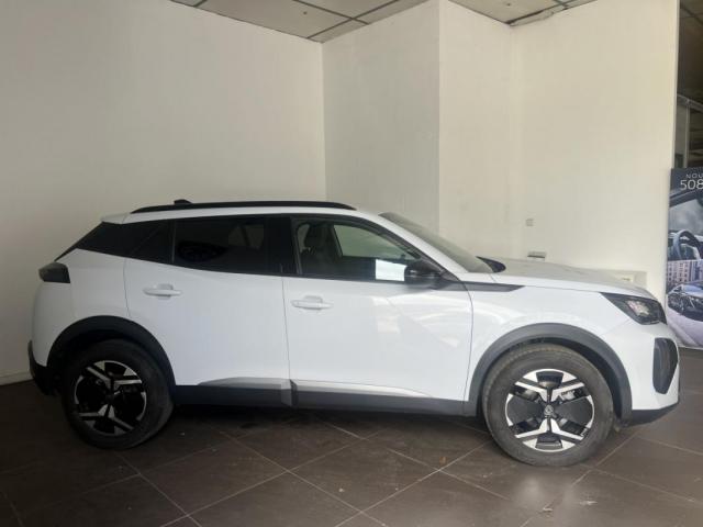 Peugeot 2008 image 8