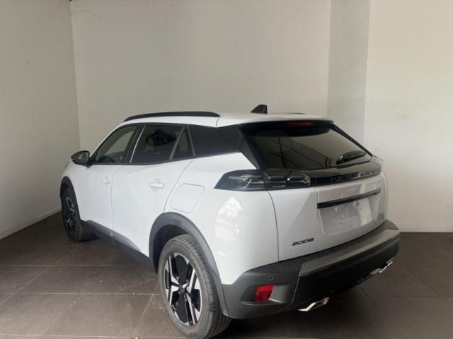 Peugeot 2008 image 1