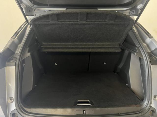 Peugeot 2008 image 5