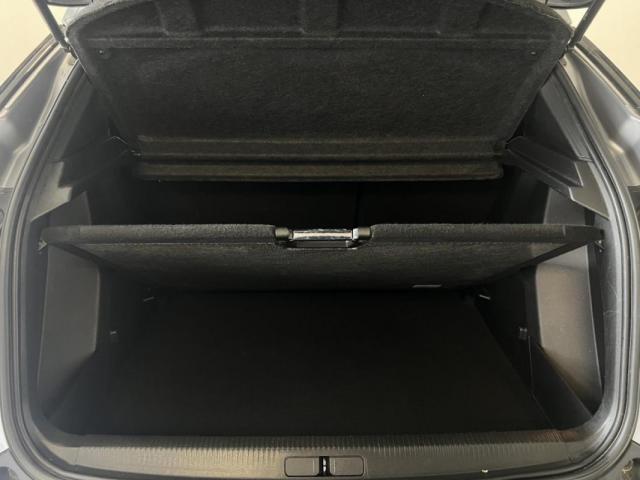 Peugeot 2008 image 1