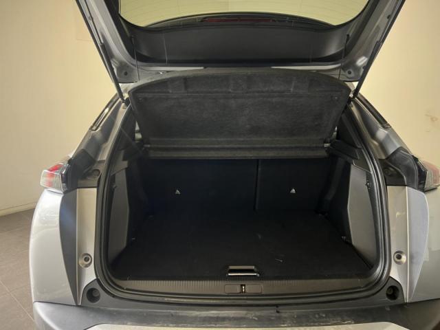 Peugeot 2008 image 1