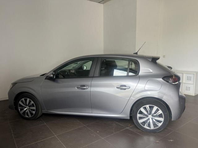 Peugeot 208 image 5