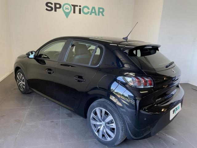 Peugeot 208 image 7