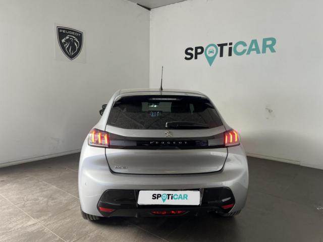 Peugeot 208 image 9