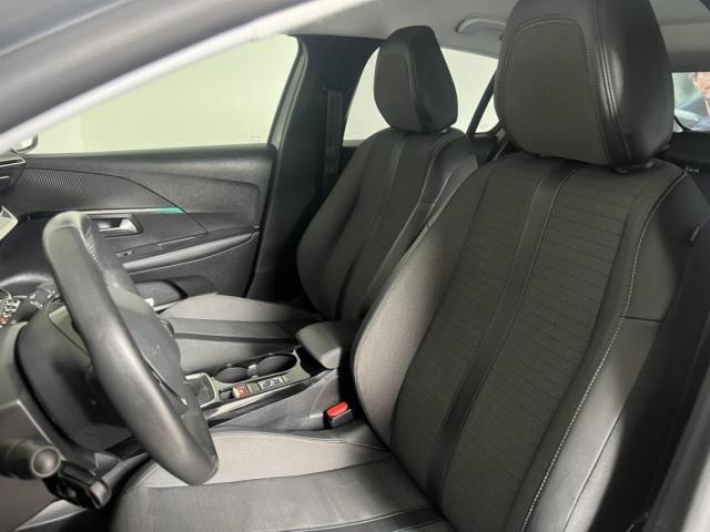 Peugeot 208 image 4