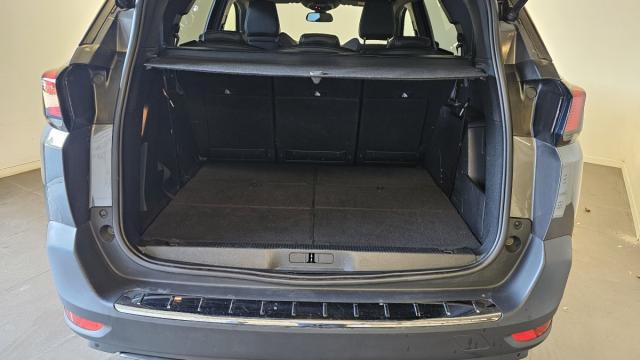 Peugeot 5008 image 9