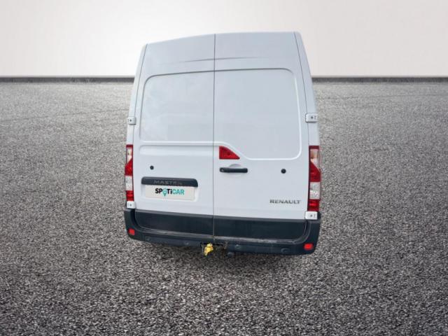Renault Master image 2