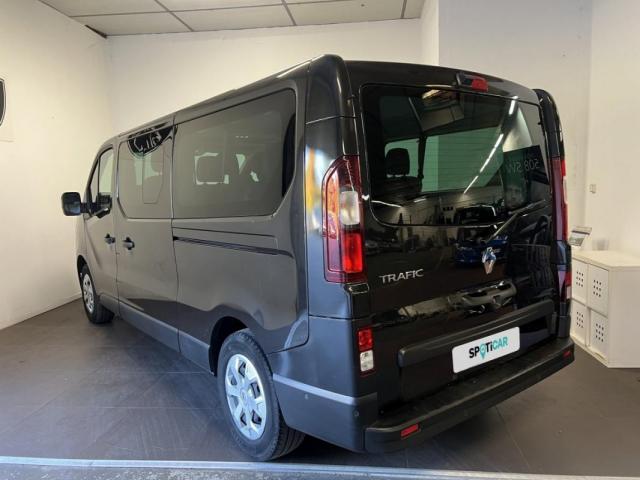 Renault Trafic image 2
