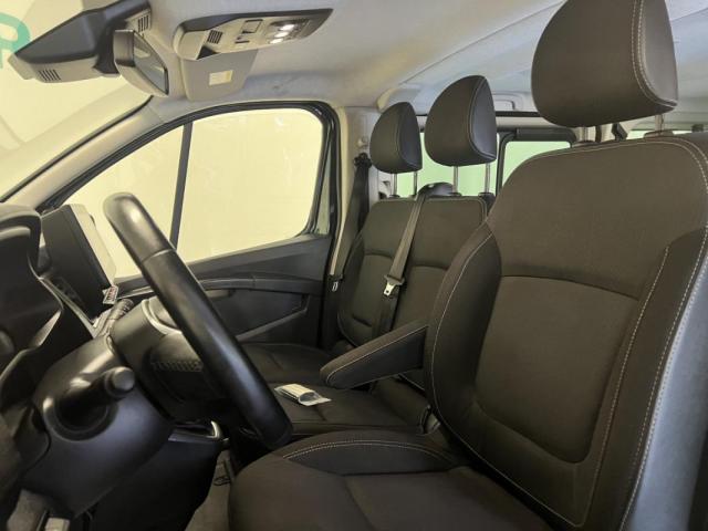 Renault Trafic image 3