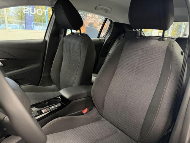 Peugeot E-208 image 2