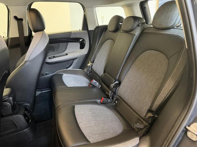 Mini Countryman image 9