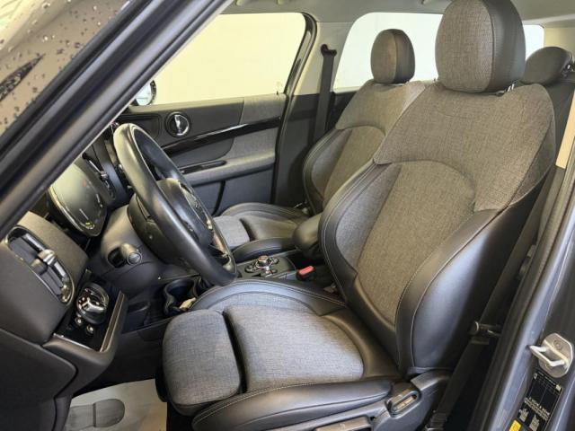 Mini Countryman image 8