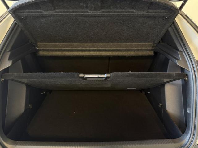 Peugeot 2008 image 5