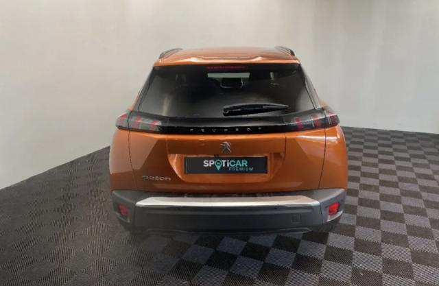 Peugeot 2008 image 1