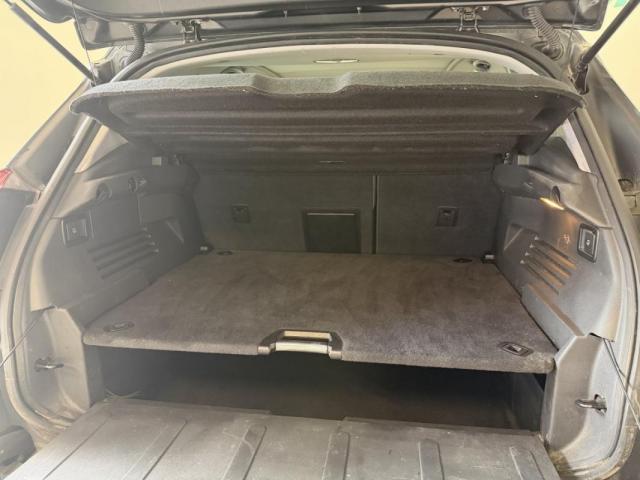 Peugeot 3008 image 8