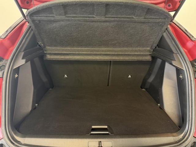 Peugeot 2008 image 1